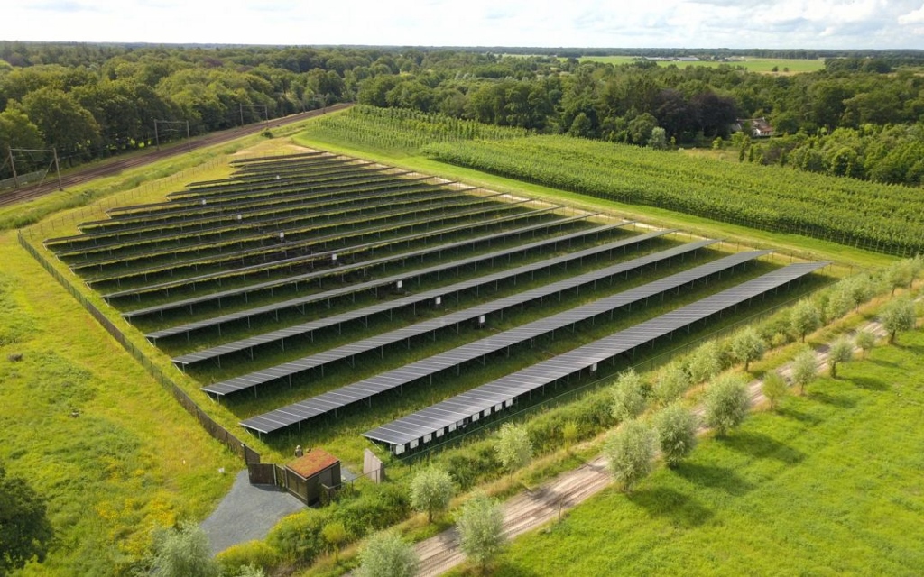 ‘Spelregels’ voor kleine zonneparken bij dorpen: denkt u mee?
