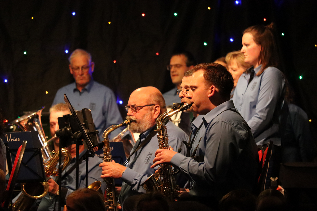 Volle zalen voor Harmonie Vries