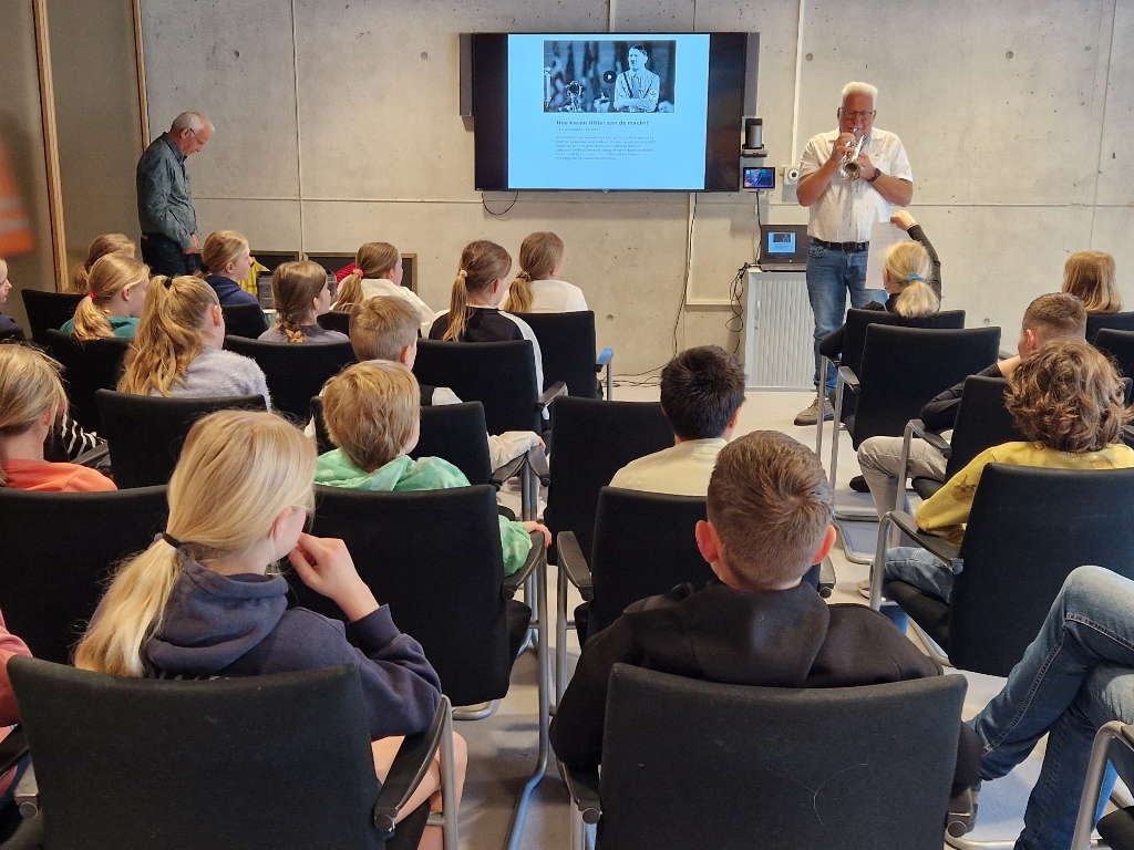 WOII manifestatie Historische Vereniging Oud Vries