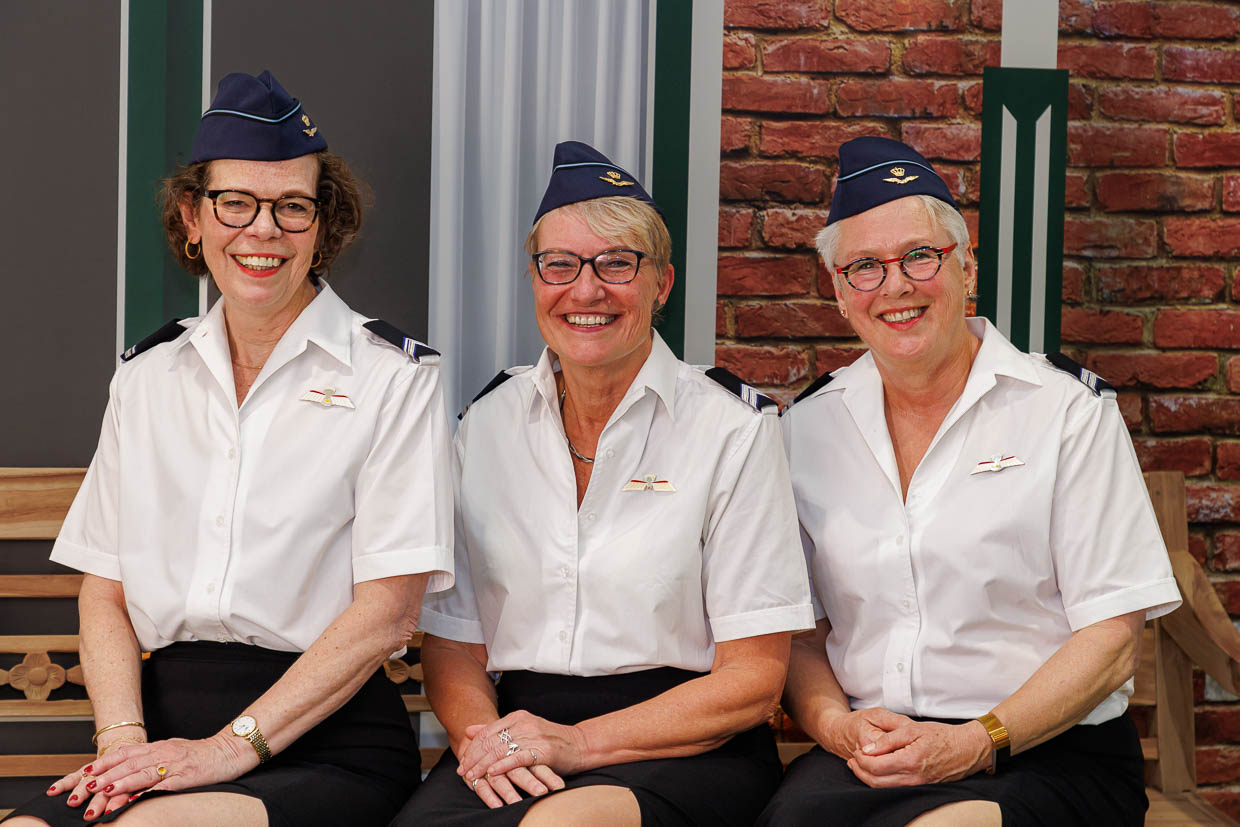 Stralende Andrew Sisters in Kornoeljehof