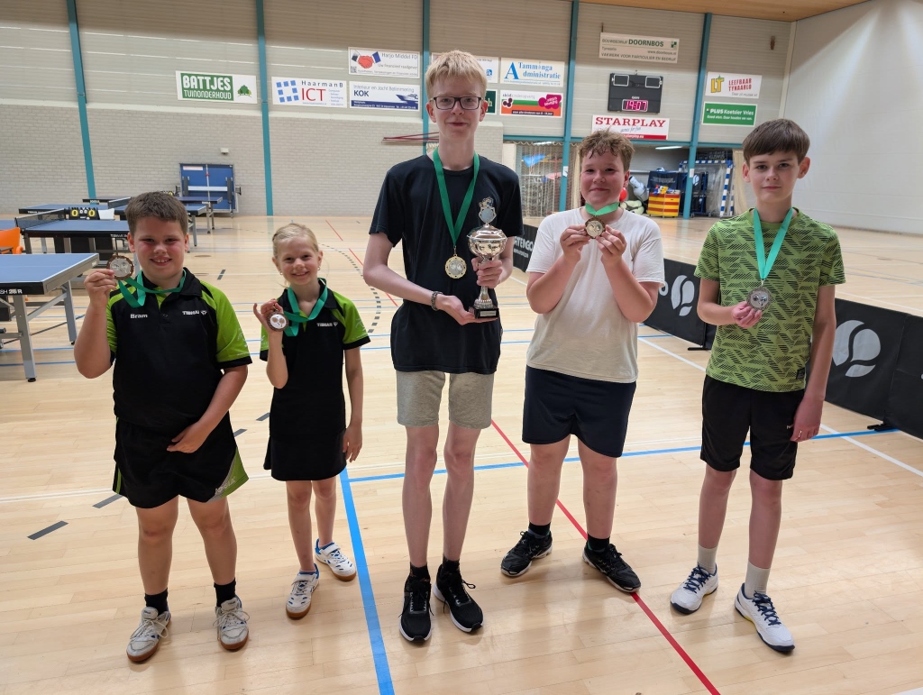 Geslaagde clubkampioenschappen tafeltennisvereniging Vries