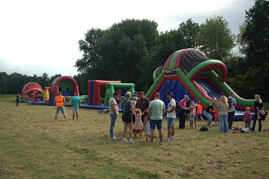 Zomerse strijd op ijsbaan ‘Aol Gloep’