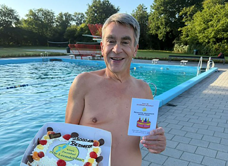 Zwembad De Leemdobben verwelkomt de 25.000ste bezoeker